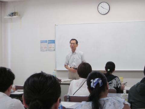 小1