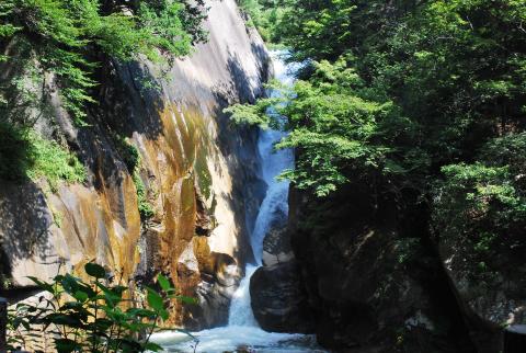 夏の仙娥滝