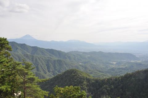 弥三郎岳から見た景色