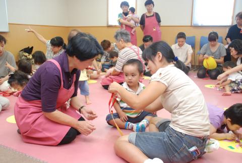 写真：子育てサークル活動風景（3）