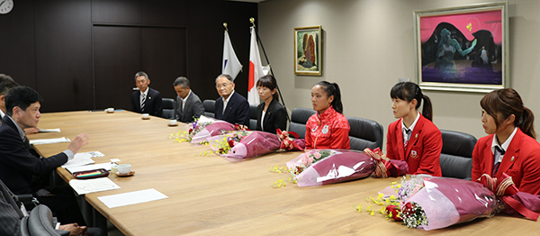 7月4日 リオデジャネイロ五輪・女子ホッケー日本代表選出に伴う表敬訪問の写真2