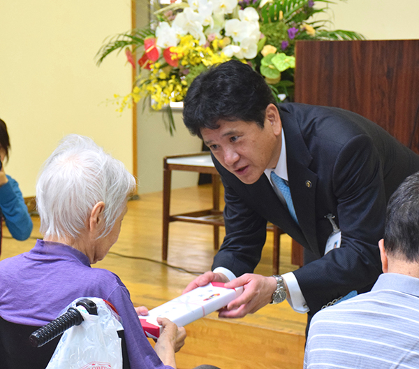 9月14日 平成28年度 慶祝訪問の写真2