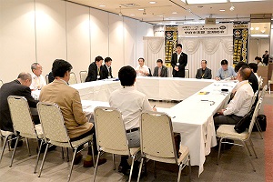 7月1日 山梨QB後援会甲府支部 定期総会の写真4