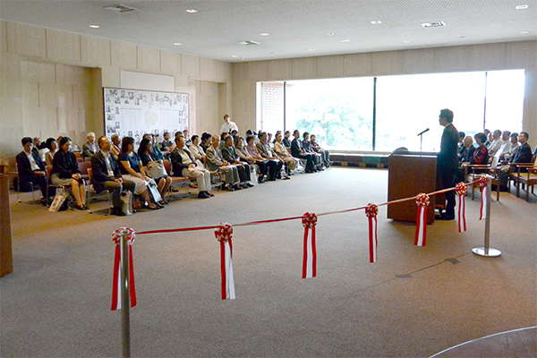 9月22日 山梨県立文学館「津島佑子展　いのちの声をさかのぼる」開会式及びレセプションの写真1