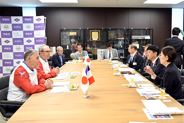 10月11日 フランス卓球連盟の東京オリンピック事前合宿候補地の視察の写真1
