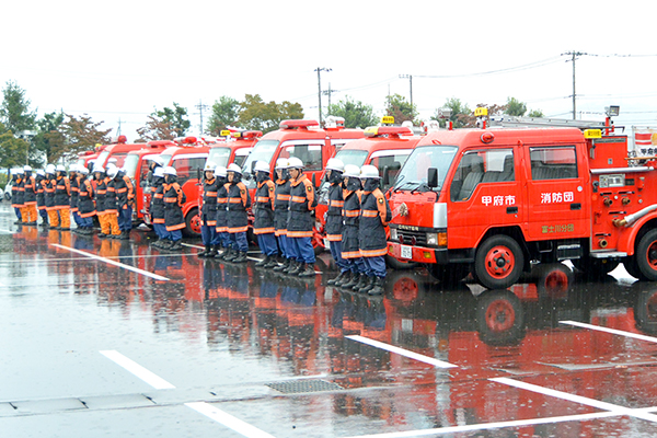 10月15日 甲府市消防団員非常招集訓練の写真4