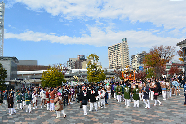 11月23日 第83回甲府えびす講祭りの写真5