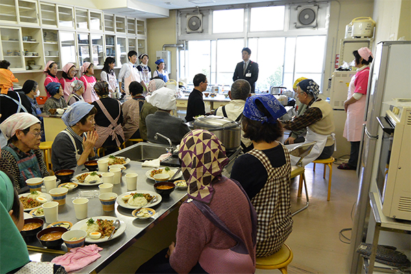 11月29日 千塚地区健康料理教室の写真1