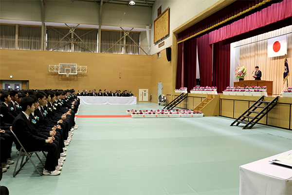 3月1日 甲府市立甲府商業高等学校 第115回卒業証書授与式の写真2