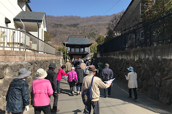 3月4日 こうふ開府500年記念事業「私の地域・歴史探訪」の写真2