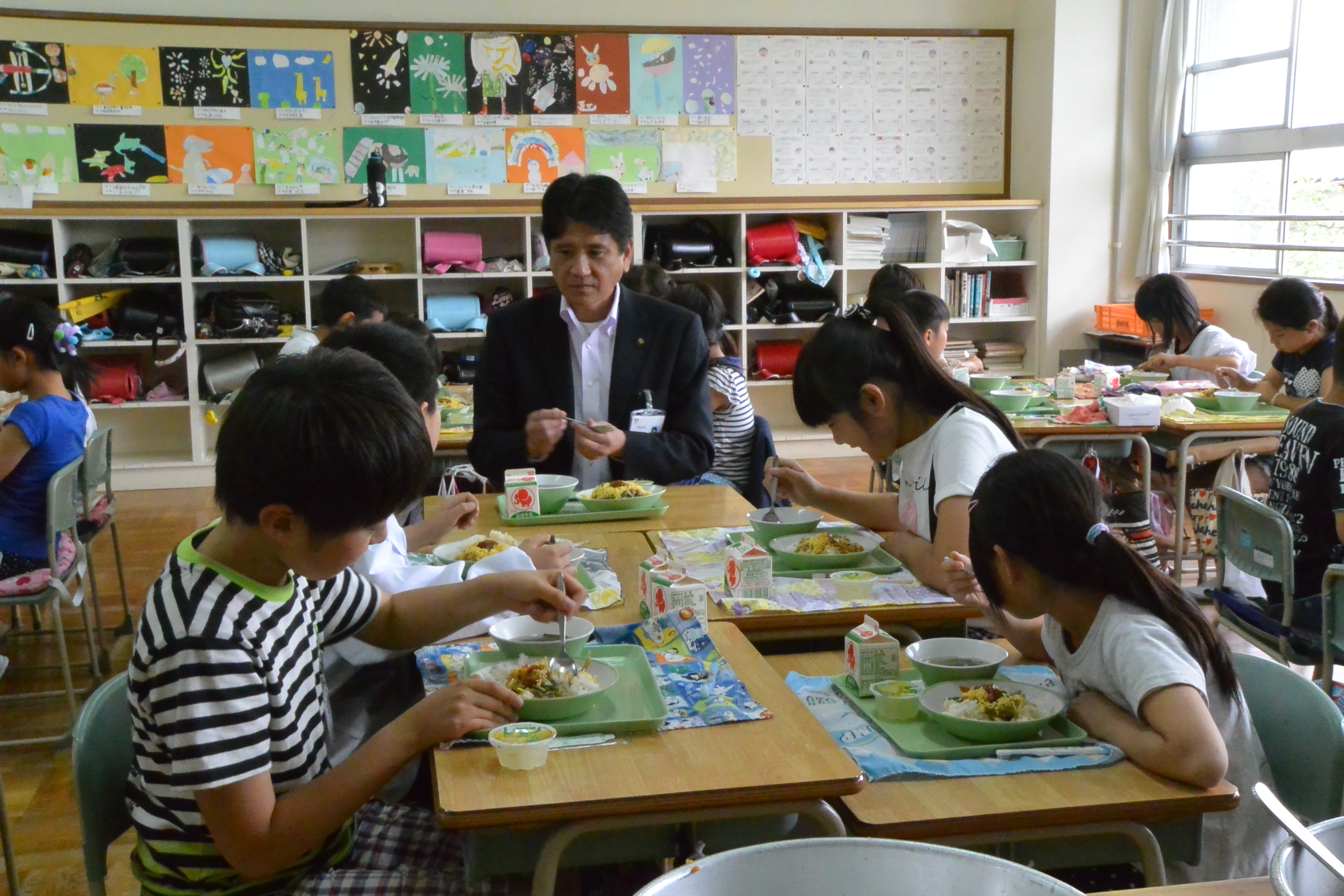 小中学校教育現場の視察2