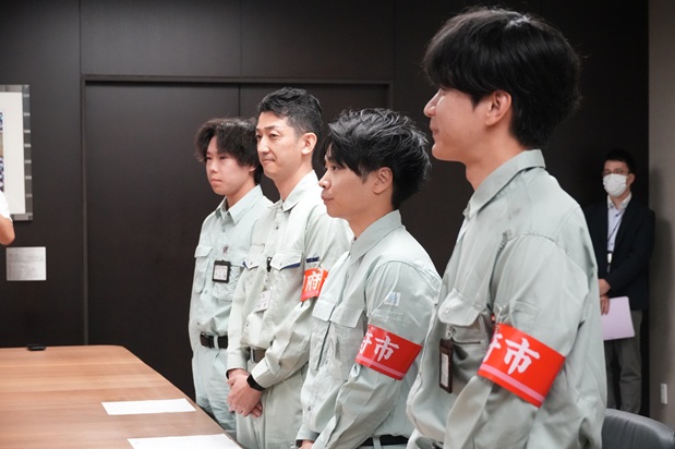 r8-215-2