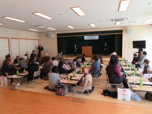 甲府市若竹ねぎらい事業ひとり暮らし高齢者を励ます会の写真1