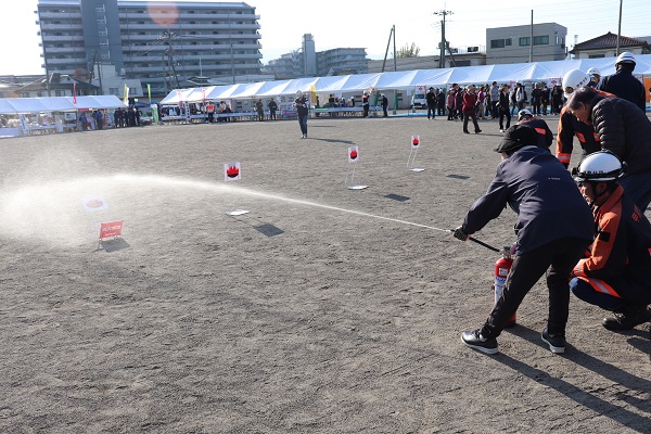 第56回甲府市総合防災訓練の写真1