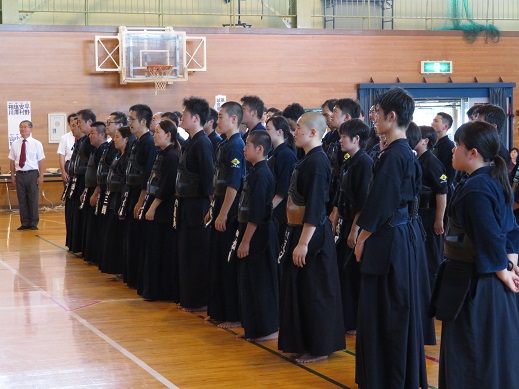 第70回甲府市民体育大会剣道競技の部の写真1