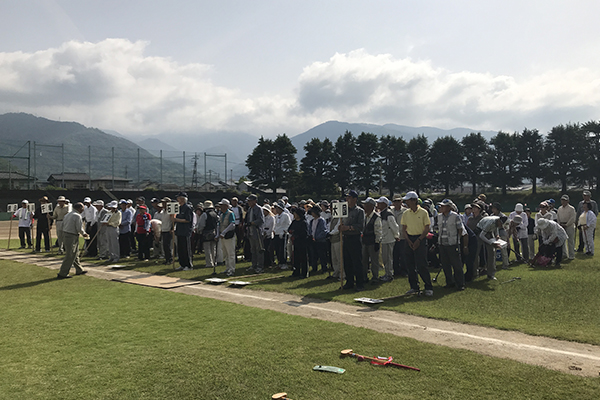 甲府市高齢者学級協議会グラウンド・ゴルフ大会の写真4