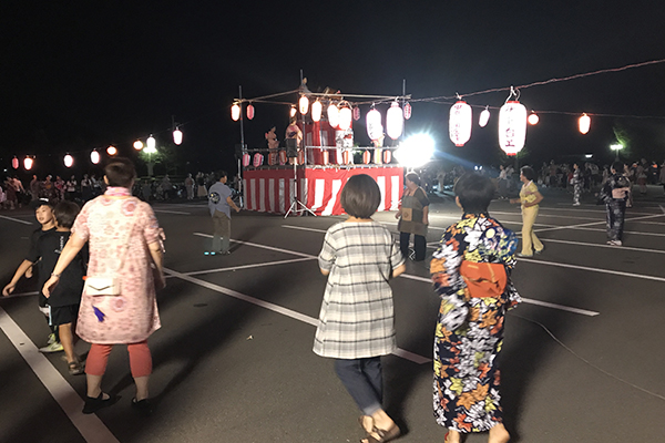 夏祭りの写真2-8