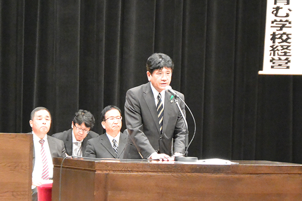 山梨県公立小中学校長会定期総会の写真1