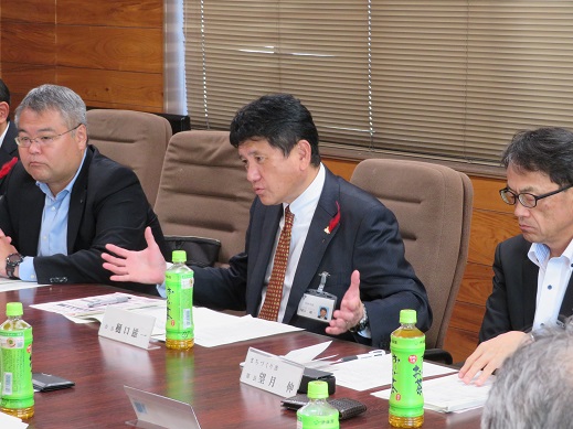 山梨県機械金属工業団地入居企業の代表者との意見交換会の写真3