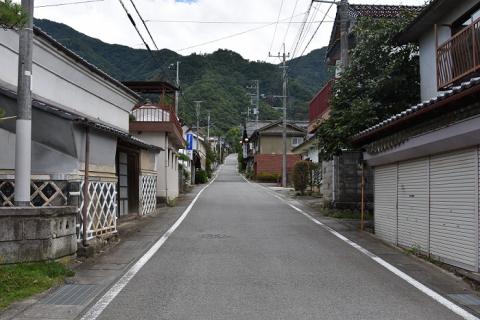 中道往還「右左口宿」