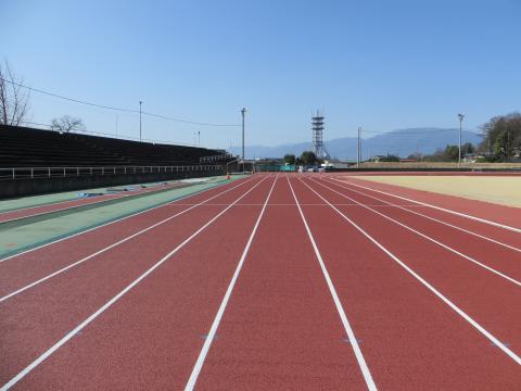 陸上競技場