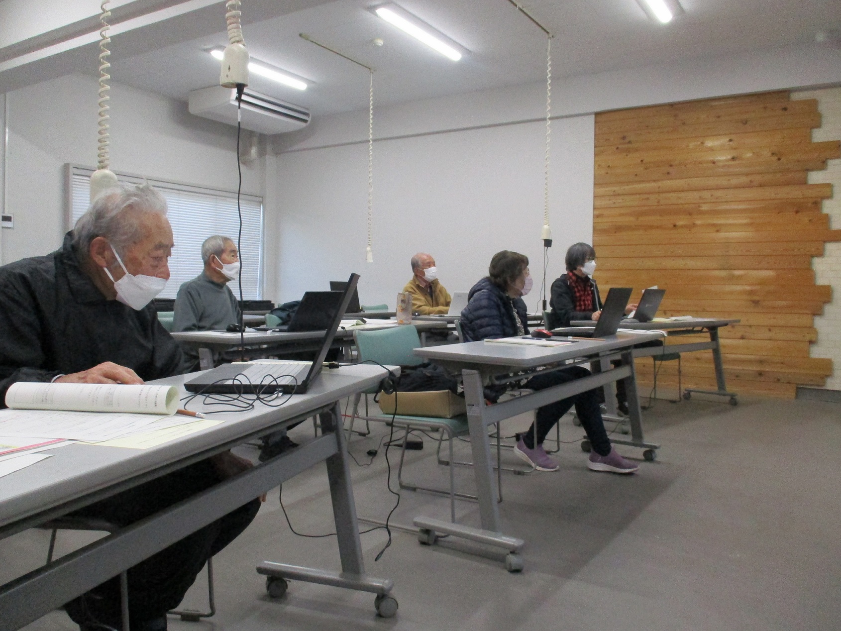 R7チラシ研修４