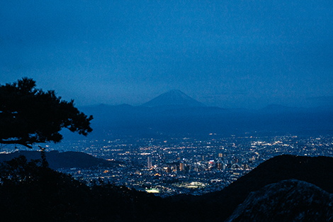 盆地の「夜景」の美しさはあなどれない！