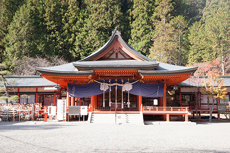 昇仙峡の先にある極上のパワースポット「御嶽山 金櫻神社」